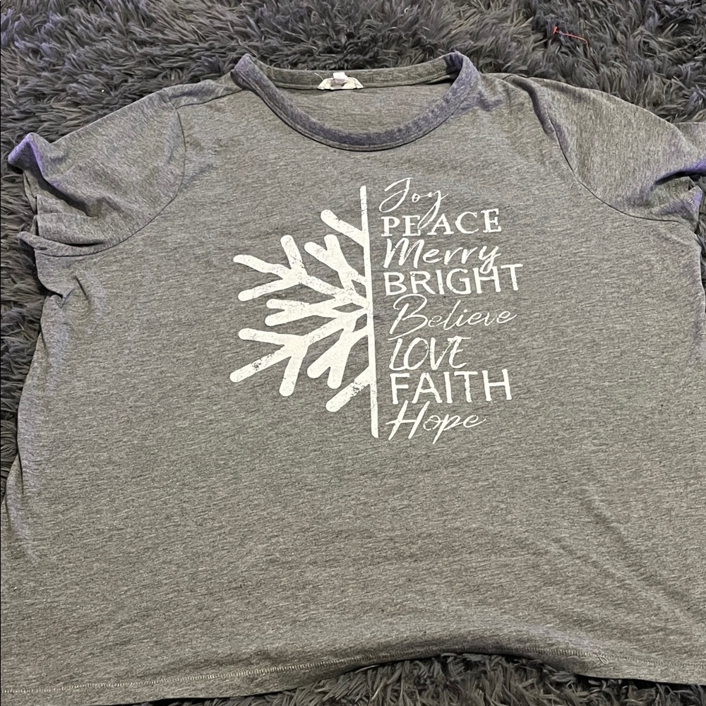 Maurices Gray Short Sleeve Tee